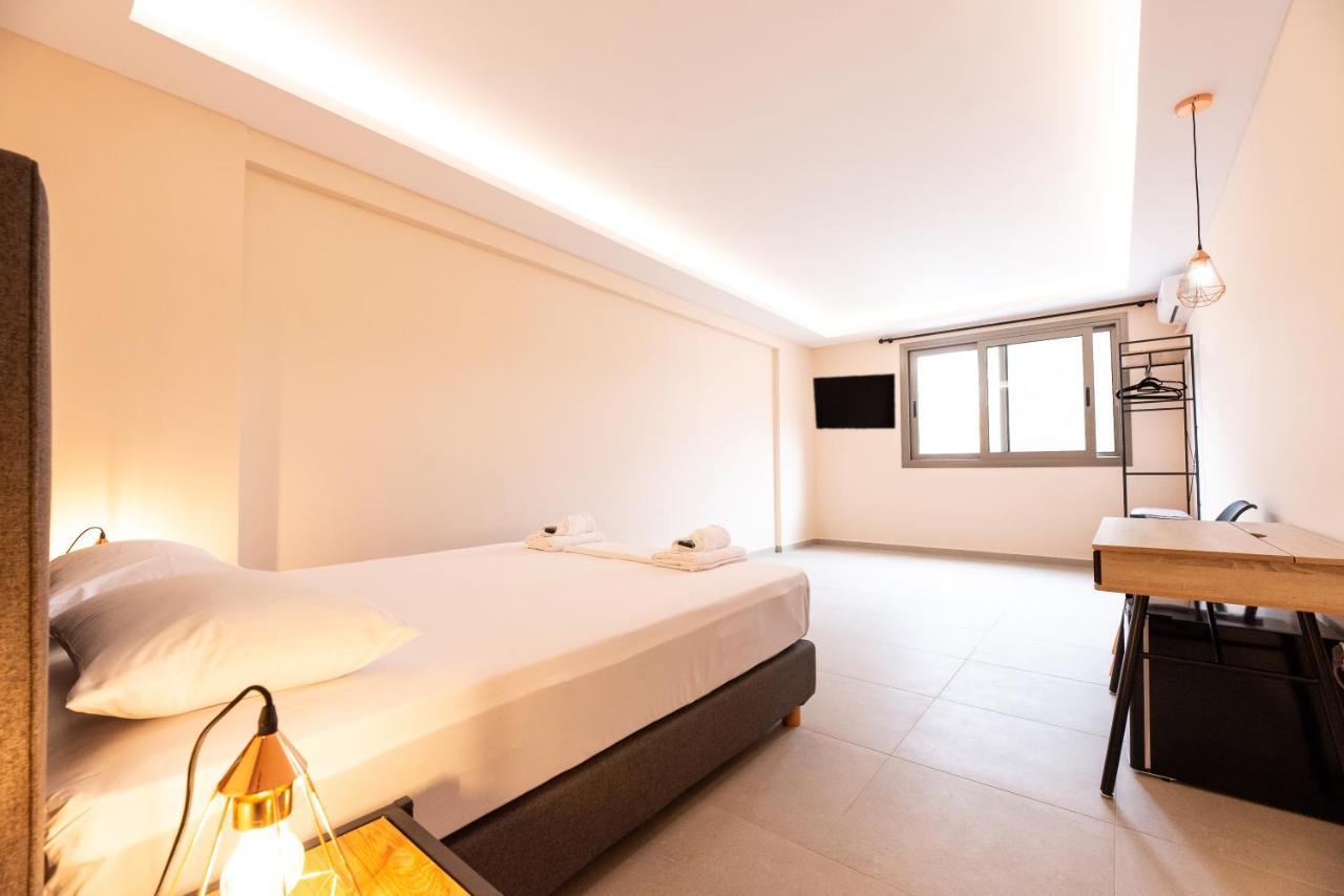 Mini Suites Near Athen'S Airport Free Shuttle From And To Athen'S Airport Spáta Eksteriør bilde